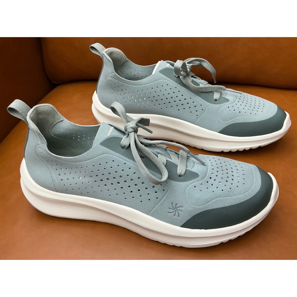 Clarks‎ Cloudsteppers SoleVana Womens 9 Wide Sage Green Perforated Sneaker